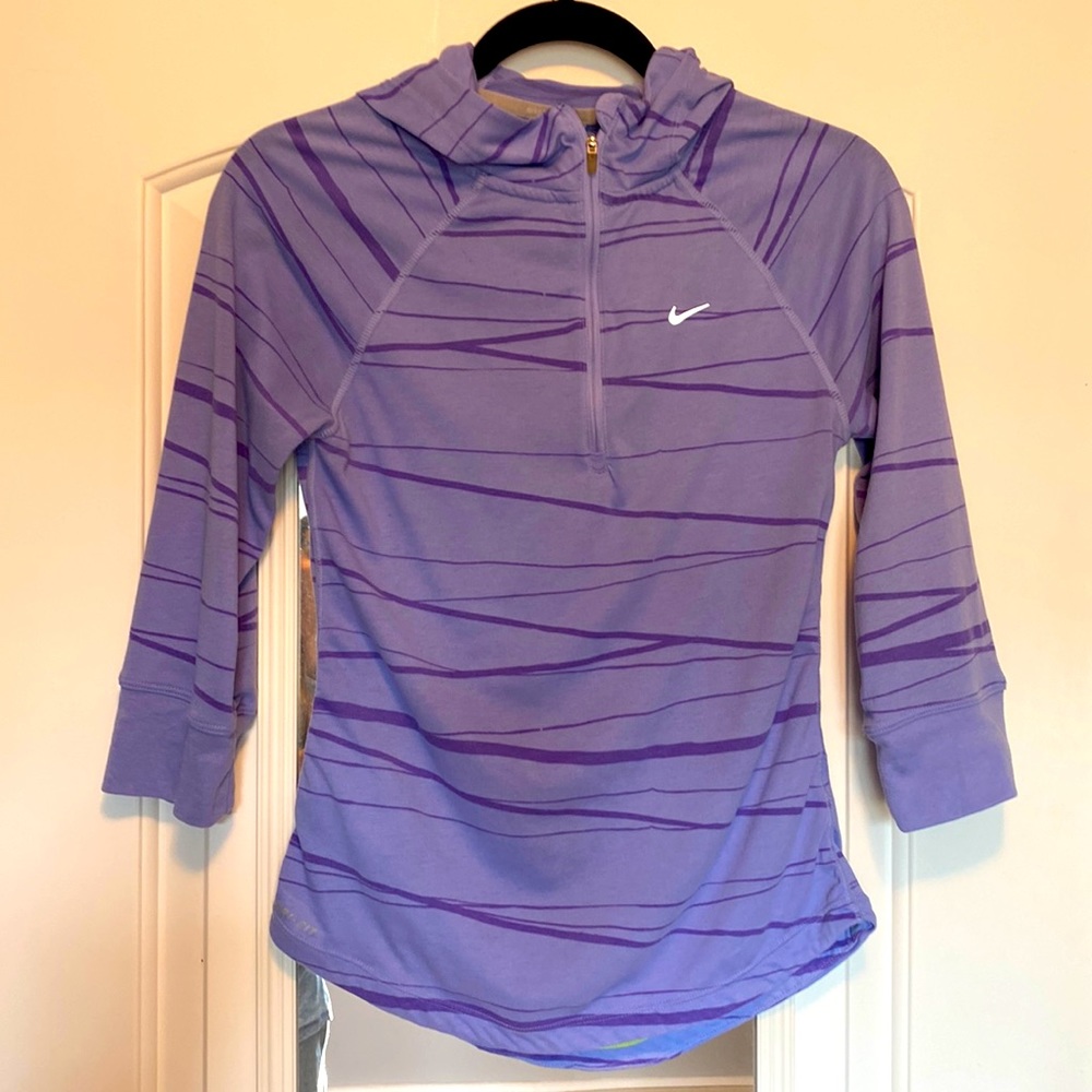 Nike Dri-Fit 3/4 Sleeve Hooded Top